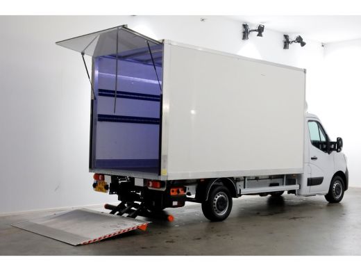 Renault Master T35 2.3 dCi 145pk Bakwagen met laadklep 960kg laadvermogen 11-2023 ActivLease financial lease