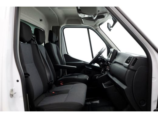 Renault Master T35 2.3 dCi 145pk Bakwagen met laadklep 960kg laadvermogen 11-2023 ActivLease financial lease