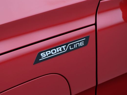 Skoda Superb Combi 1.5 TSi 204 Pk PHEV Sportline Business | Panoramadak | Trekhaak | Head-Up | 19 Inch | Stoel... ActivLease financial lease