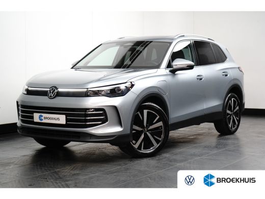 Volkswagen Tiguan 1.5 TSI eHybrid 150 kW Elegance | Panoramadak | Camera | Apple Carplay | ActivLease financial lease