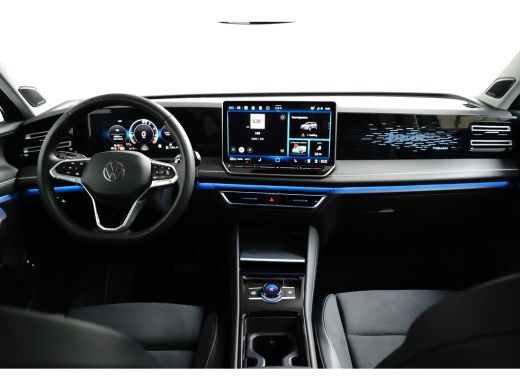 Volkswagen Tiguan 1.5 TSI eHybrid 150 kW Elegance | Panoramadak | Camera | Apple Carplay | ActivLease financial lease
