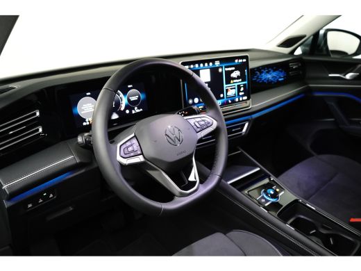 Volkswagen Tiguan 1.5 TSI eHybrid 150 kW Elegance | Panoramadak | Camera | Apple Carplay | ActivLease financial lease