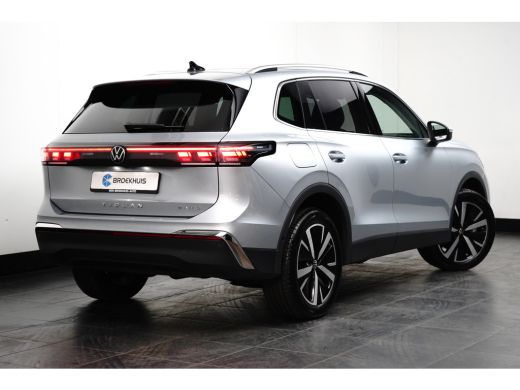 Volkswagen Tiguan 1.5 TSI eHybrid 150 kW Elegance | Panoramadak | Camera | Apple Carplay | ActivLease financial lease