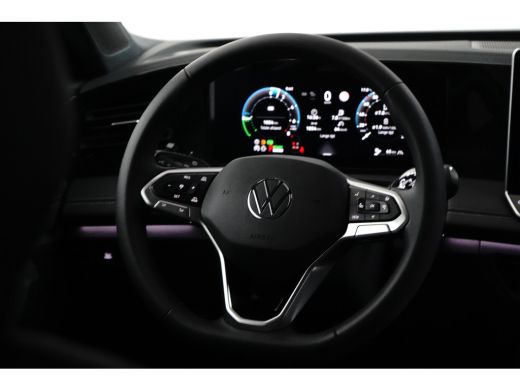 Volkswagen Tiguan 1.5 TSI eHybrid 204PK Life | Trekhaak | Camera | ActivLease financial lease