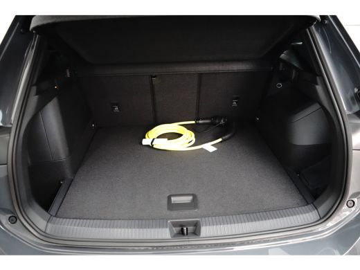 Volkswagen Tiguan 1.5 TSI eHybrid 204PK Life | Trekhaak | Camera | ActivLease financial lease