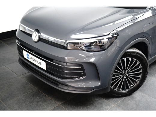 Volkswagen Tiguan 1.5 TSI eHybrid 204PK Life | Trekhaak | Camera | ActivLease financial lease
