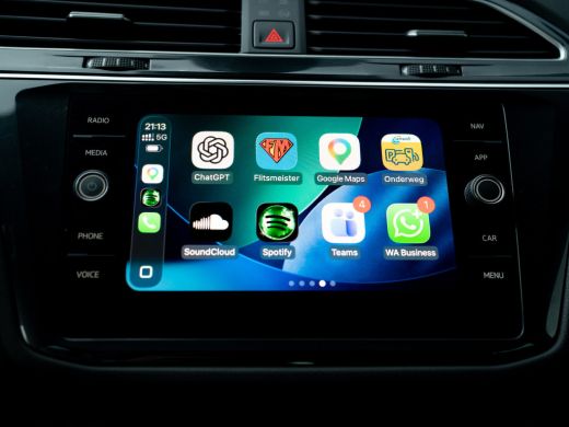 Volkswagen Tiguan 1.5 TSI Life Business | Camera | Elk. A-klep | Side Assist | Keyless | Prijs Rijklaar!! ActivLease financial lease