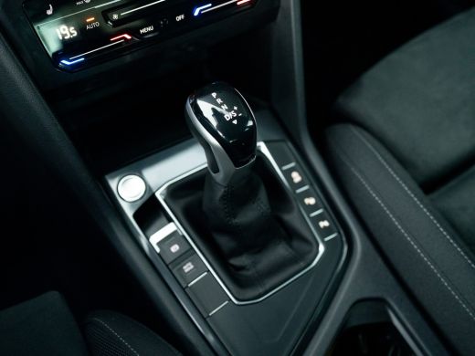 Volkswagen Tiguan 1.5 TSI Life Business | Camera | Elk. A-klep | Side Assist | Keyless | Prijs Rijklaar!! ActivLease financial lease