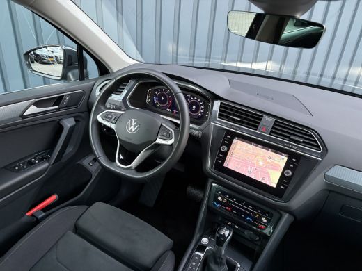 Volkswagen Tiguan 1.5 TSI Life Business | Camera | Elk. A-klep | Side Assist | Keyless | Prijs Rijklaar!! ActivLease financial lease