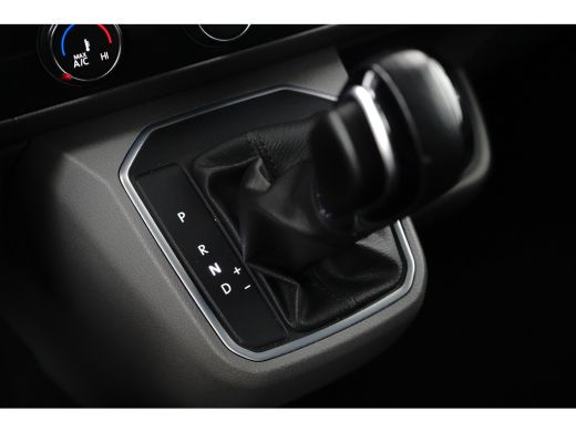 Volkswagen Transporter L2 Bulli 2.0 TDI 150PK DSG Automaat |Full LED| Leder | Navi | Adaptive Cruise | Camera | LM Velgen ActivLease financial lease