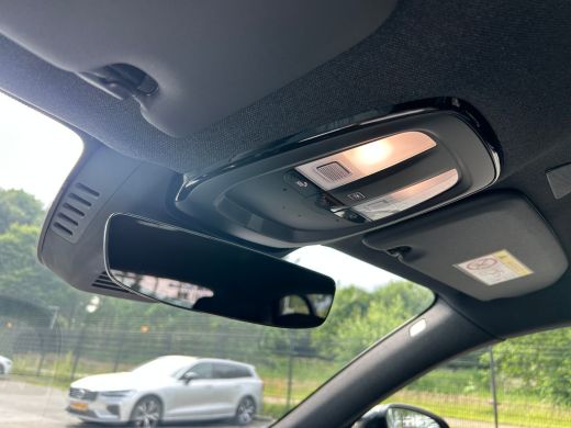 Volvo  EX40 185 kW Single Motor Extended Range RWD Plus Dark | 20 inch! | Forest Lake | Trekhaak | 360 camera... ActivLease financial lease