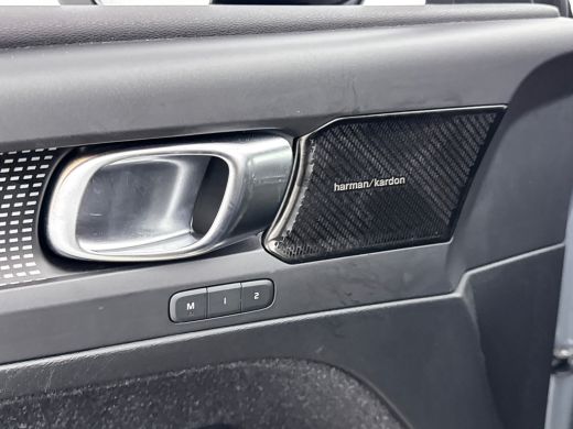Volvo  XC40 T5 Recharge R-Design | 19" | Trekhaak | Leder / Nubuck | Elektr. verst. best. Stoel | Harman Kard... ActivLease financial lease