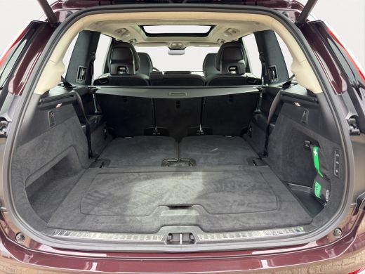 Volvo  XC90 T8 Plug-in hybrid AWD Ultra Dark | Trekhaak | Luchtvering | Massage + Ventilatie | Audio High End... ActivLease financial lease