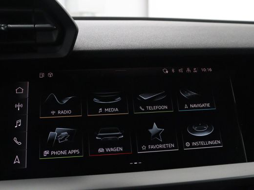 Audi A3 30 TFSI Advanced edition | Stoelverwarming | Adaptive cruise | Carplay | Sportstoelen | Virtual C... ActivLease financial lease