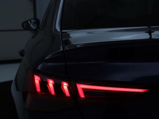 Audi A3 30 TFSI Advanced edition | Stoelverwarming | Adaptive cruise | Carplay | Sportstoelen | Virtual C... ActivLease financial lease