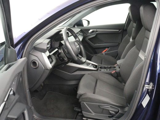 Audi A3 30 TFSI Advanced edition | Stoelverwarming | Adaptive cruise | Carplay | Sportstoelen | Virtual C... ActivLease financial lease