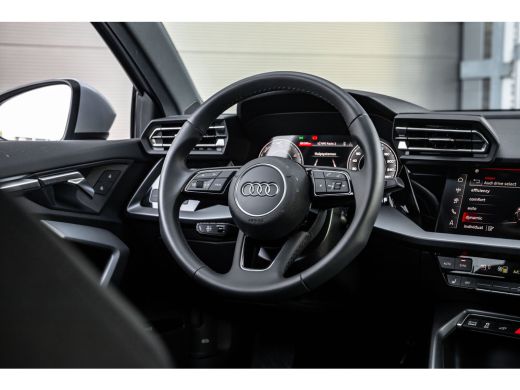 Audi A3 allstreet 40 TFSI e | Trekhaak | Achteruitrijcamera | Sonos | | Trekhaak | Achteruitrijcamera | S... ActivLease financial lease