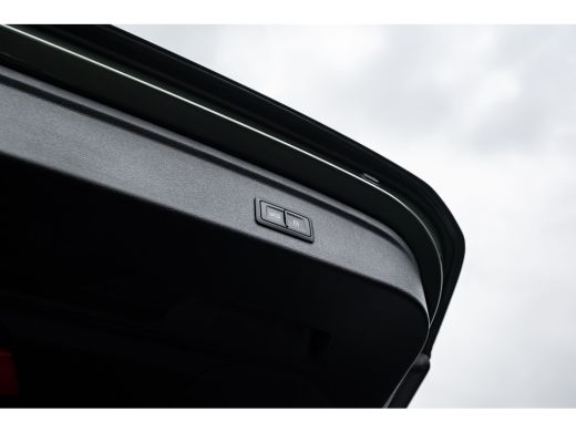 Audi A3 Sportback 40 TFSI e Advanced edition 204 PK | Panoramadak | SONOS | Head-up | LED | Adaptief Crui... ActivLease financial lease