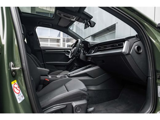 Audi A3 Sportback 40 TFSI e Advanced edition 204 PK | Panoramadak | SONOS | Head-up | LED | Adaptief Crui... ActivLease financial lease