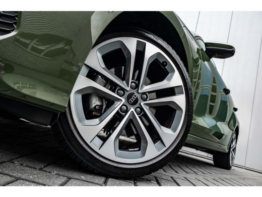 Audi A3 Sportback 40 TFSI e Advanced edition 204 PK | Panoramadak | SONOS | Head-up | LED | Adaptief Crui... ActivLease financial lease