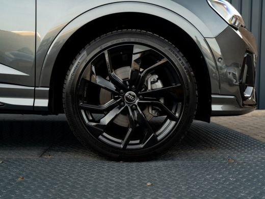 Audi Q3 45 TFSI e S-Line | Pano | Trekhaak wegkl. | Memory Seats | Sonos | 360 Camera | 20'' | Prijs Rijk... ActivLease financial lease