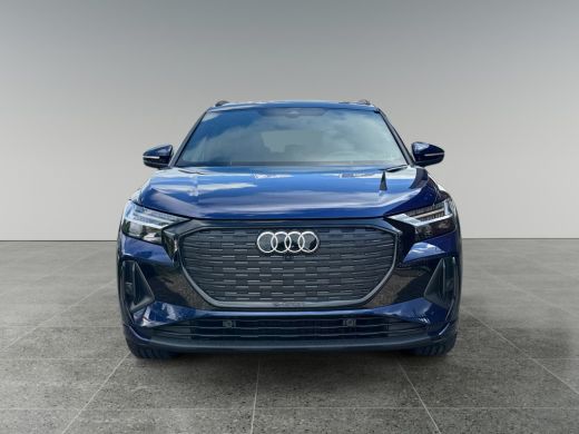 Audi Q4 e-tron 45 82kWh 286pk quattro S Edition Competition | Panoramadak | Trekhaak | Adaptive Cruise Control ActivLease financial lease
