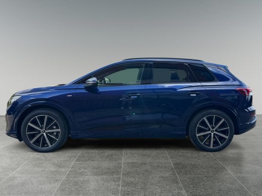 Audi Q4 e-tron 45 82kWh 286pk quattro S Edition Competition | Panoramadak | Trekhaak | Adaptive Cruise Control ActivLease financial lease