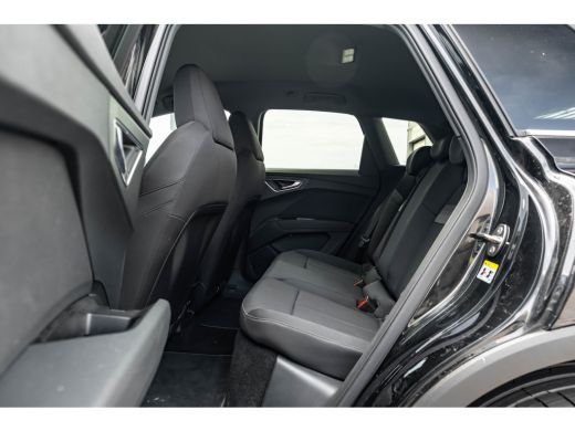 Audi Q4 e-tron 45 Advanced edition 82 kWh 286PK | Fabrieksgarantie 2030 | Stoelverw. voor | Comfort Sleutel | Au... ActivLease financial lease