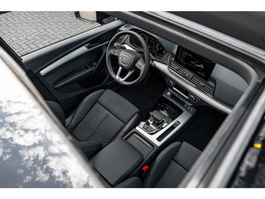 Audi Q5 Sportback 55 TFSI e S edition Competition 367 PK | Trekhaak | Luchtvering | B&O | Head-up | Panor... ActivLease financial lease