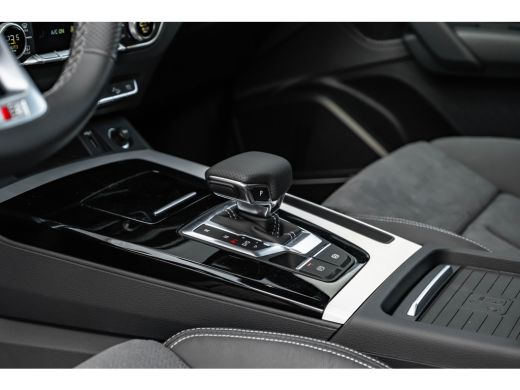 Audi Q5 Sportback 55 TFSI e S edition Competition 367 PK | Trekhaak | Luchtvering | B&O | Head-up | Panor... ActivLease financial lease