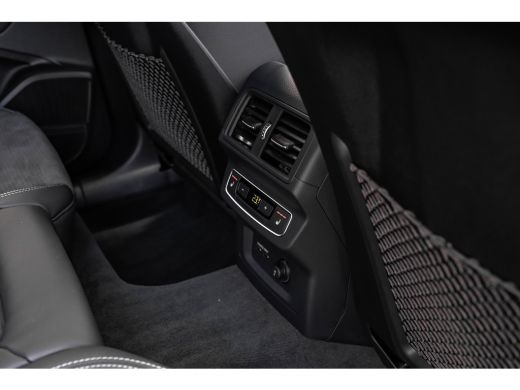 Audi Q5 Sportback 55 TFSI e S edition Competition 367 PK | Trekhaak | Luchtvering | B&O | Head-up | Panor... ActivLease financial lease