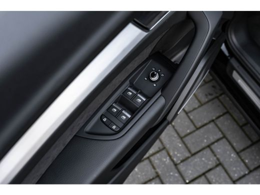 Audi Q5 Sportback 55 TFSI e S edition Competition 367 PK | Trekhaak | Luchtvering | B&O | Head-up | Panor... ActivLease financial lease