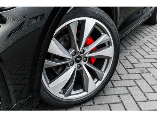 Audi Q5 Sportback 55 TFSI e S edition Competition 367 PK | Trekhaak | Luchtvering | B&O | Head-up | Panor... ActivLease financial lease
