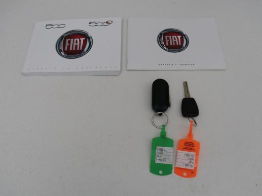 Fiat 500C 0.9 TwinAir Turbo Lounge | Navigatie | Cruise control | Airco | Parkeerhulp | Bluetooth | Elektri... ActivLease financial lease