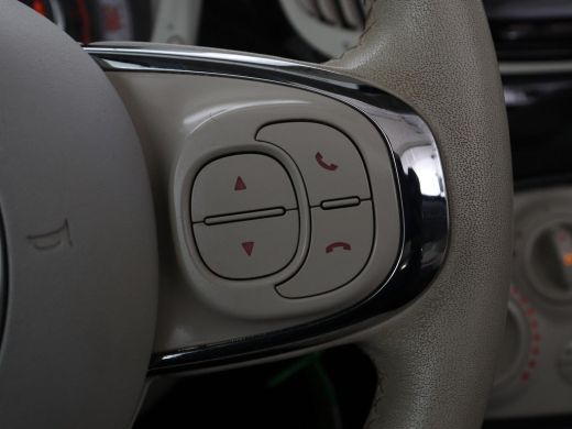 Fiat 500C 0.9 TwinAir Turbo Lounge | Navigatie | Cruise control | Airco | Parkeerhulp | Bluetooth | Elektri... ActivLease financial lease