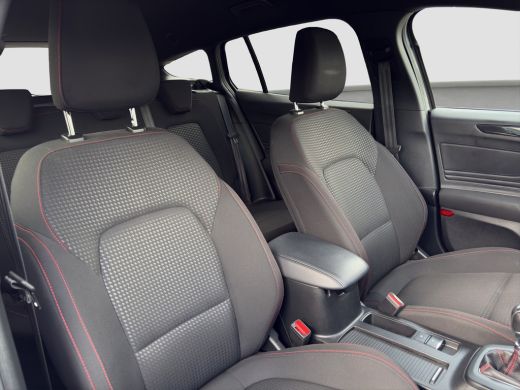Ford Focus 1.0 EcoBoost Hybrid ST Line | Nieuw model | Full LED koplampen | Winter-pack | Privacy-glass | Ap... ActivLease financial lease