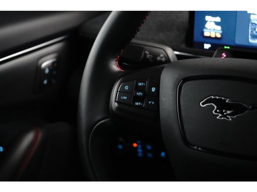 Ford Mustang Mach-E Mach-E Extended Premium RWD 98 kWh | Pano-dak | B&O audio | 360 Camera | Elektr. Klep | Standkach... ActivLease financial lease