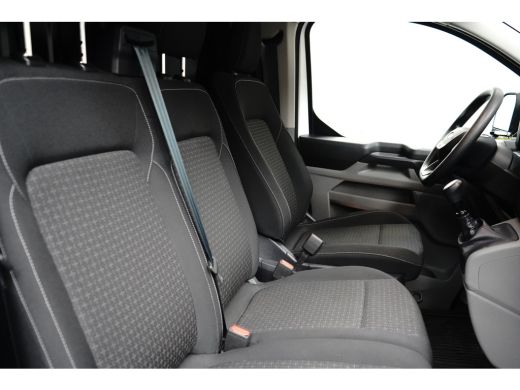 Ford Transit Custom 300 2.0 TDCI L2H1 Trend | Trekhaak | Camera | Apple Carplay ActivLease financial lease