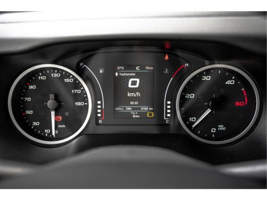 Iveco Daily **35S16 | 156 PK | 3.500KG trekgew. 3-Zits | Climate** ActivLease financial lease