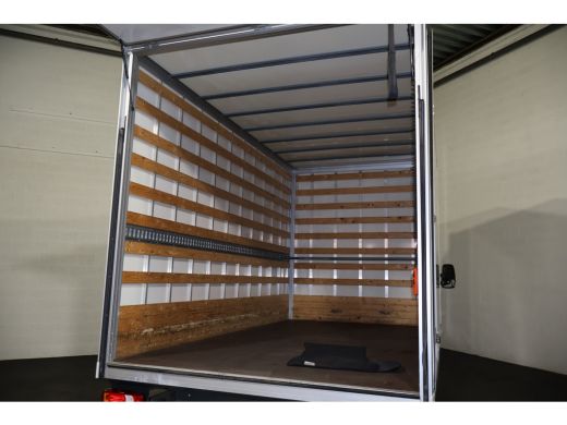Iveco Daily 40C18 Hi-Matic Bakwagen met Laadklep ActivLease financial lease