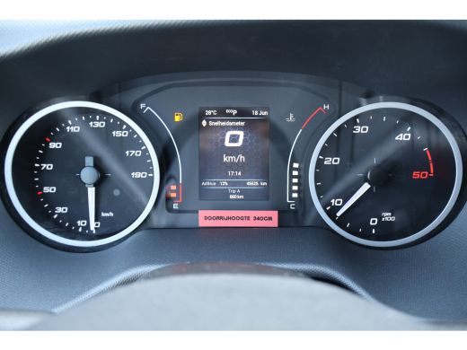 Iveco Daily 40C18 Hi-Matic Bakwagen met Laadklep ActivLease financial lease
