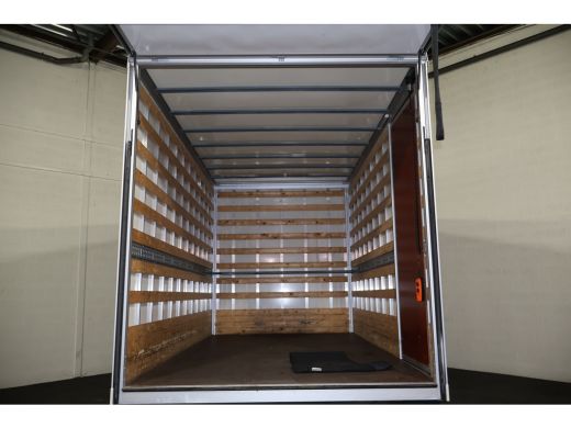 Iveco Daily 40C18 Hi-Matic Bakwagen met Laadklep ActivLease financial lease