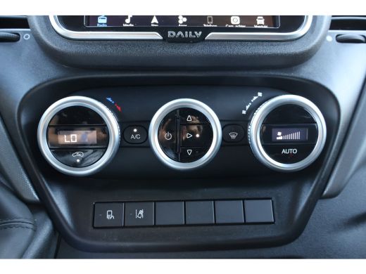 Iveco Daily 40C18 Hi-Matic Bakwagen met Laadklep ActivLease financial lease