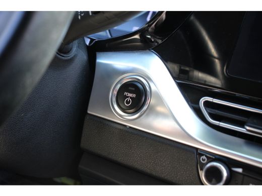 Kia e-Niro DynamicLine 64 kWh | NL-AUTO! | DEALER OH! | WARMTEPOMP | ADAPTIVE CRUISE | LANE ASSIST | CAMERA ... ActivLease financial lease