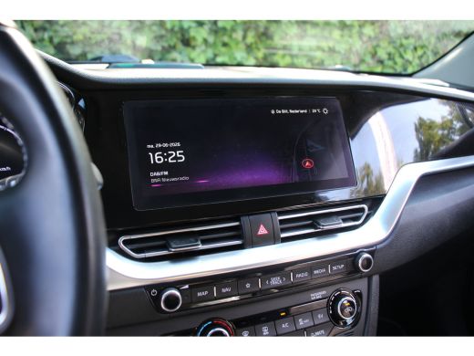 Kia e-Niro DynamicLine 64 kWh | NL-AUTO! | DEALER OH! | WARMTEPOMP | ADAPTIVE CRUISE | LANE ASSIST | CAMERA ... ActivLease financial lease
