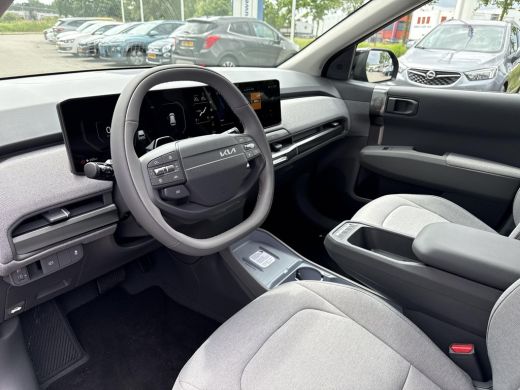 Kia EV3 Plus 58.3 kWh | Nu met &euro;3.000,- inruilpremie | Informeer naar de beschikbaarheid | ActivLease financial lease