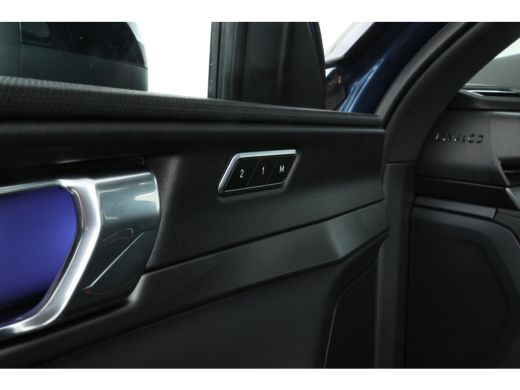 Lynk & Co 01 1.5 Zwarte hemel, full black ActivLease financial lease