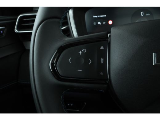 Lynk & Co 01 1.5 Zwarte hemel, full black ActivLease financial lease
