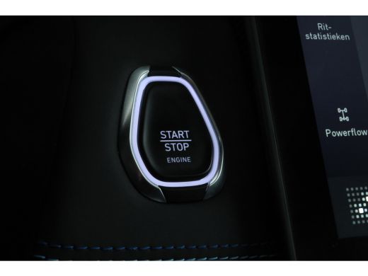 Lynk & Co 01 1.5 Zwarte hemel, full black ActivLease financial lease