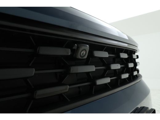 Lynk & Co 01 1.5 Zwarte hemel, full black ActivLease financial lease